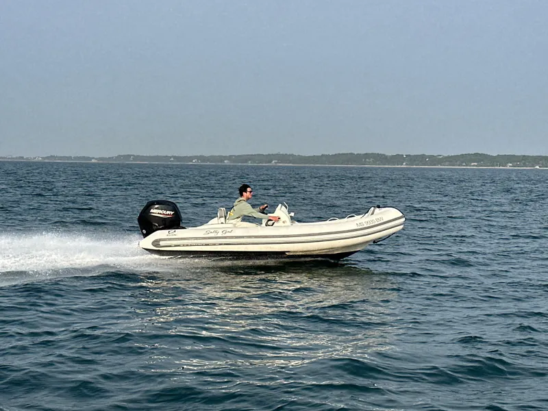 Slide: The Image of Zodiac Yachtline 490 2024 - 17