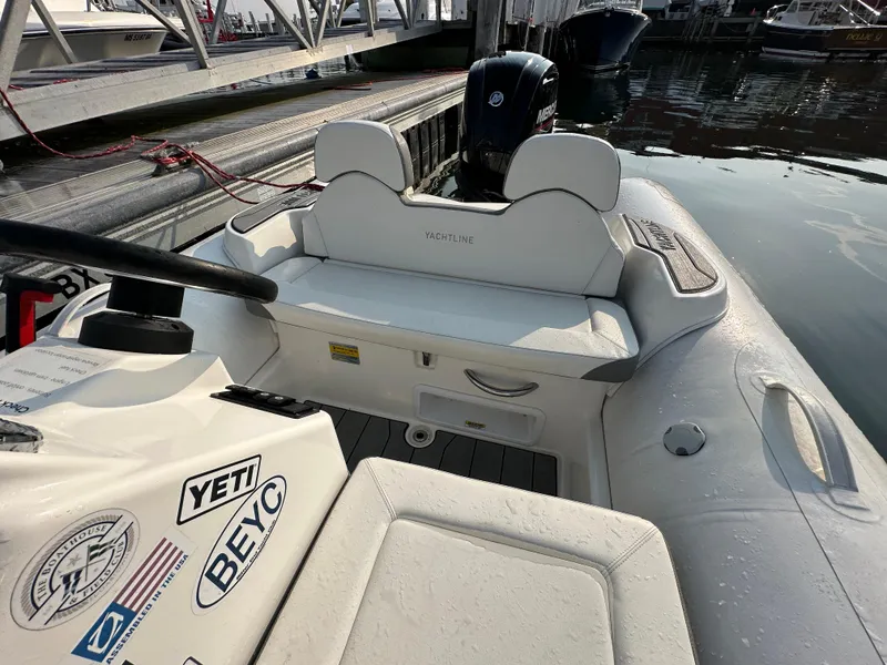 Slide: The Image of Zodiac Yachtline 490 2024 - 22