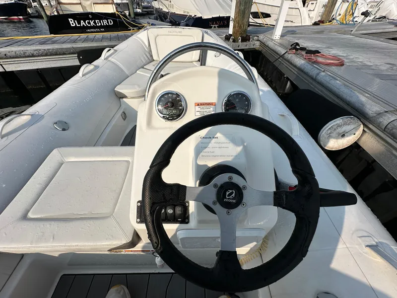 Slide: The Image of Zodiac Yachtline 490 2024 - 24