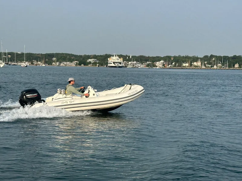 Slide: The Image of Zodiac Yachtline 490 2024 - 4