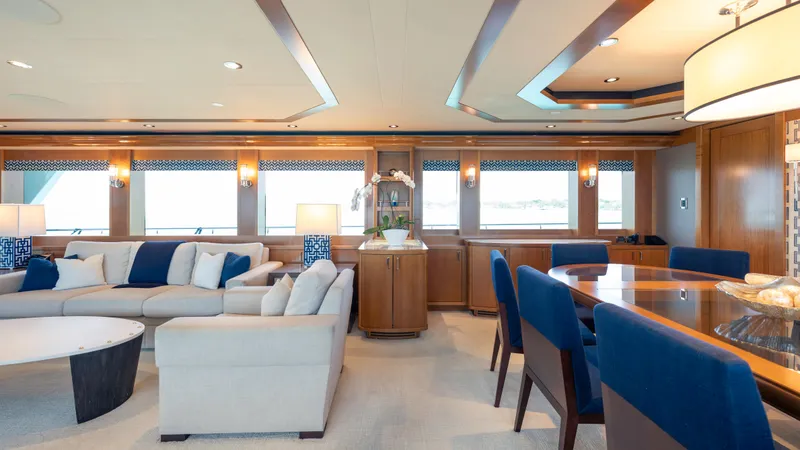 Slide: The Image of Westport W130 2014 - 110