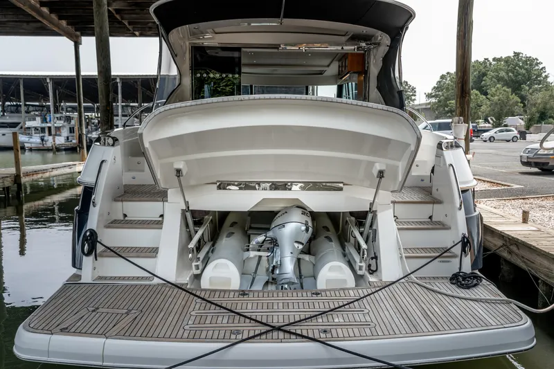 Slide: The Image of Riviera 5400 Sport Yacht 2018 - 53