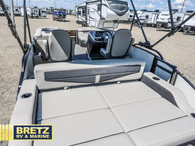 Slide: The Image of Cabrio C22UC 2025 - 16