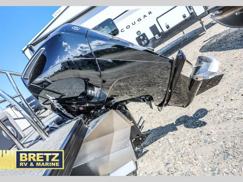 Slide: The Image of Cabrio C22UC 2025 - 19