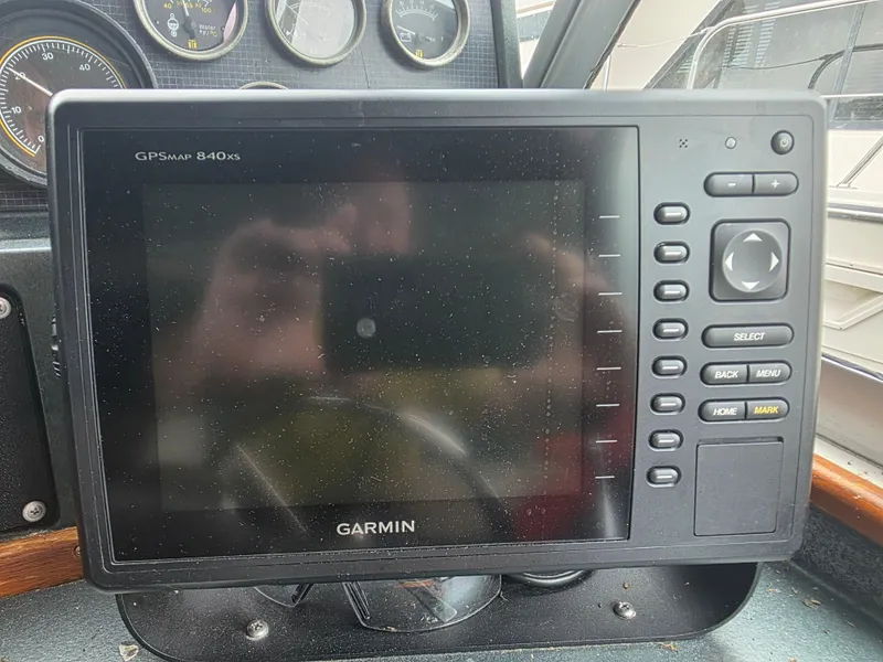 Slide: The Image of Garmin GPSmap 840xs on 1987 Sea Ray 390 Express Cruiser dashboard. - 7