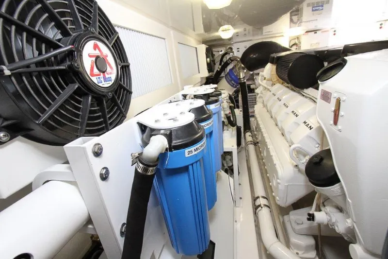 Slide: The Image of Viking 55 Convertible 2017 - 59