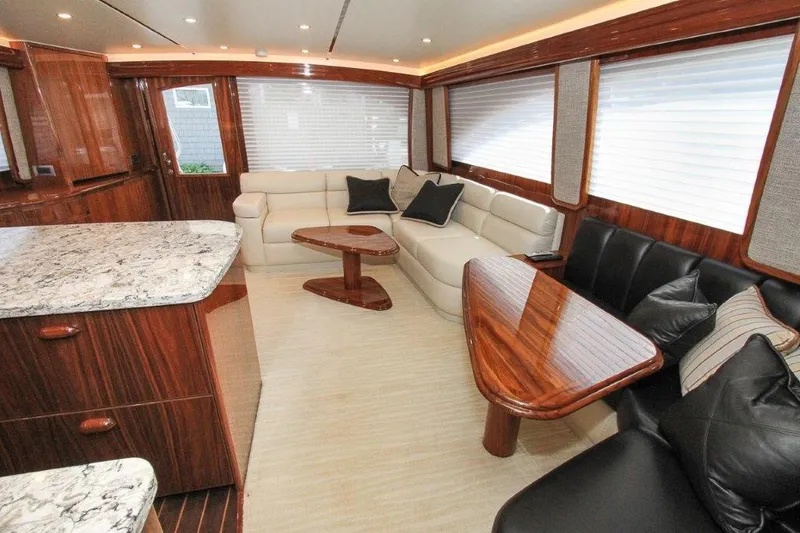 Slide: The Image of Viking 55 Convertible 2017 - 6