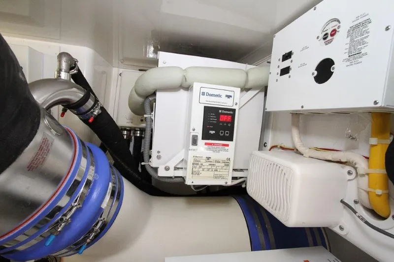 Slide: The Image of Viking 55 Convertible 2017 - 61