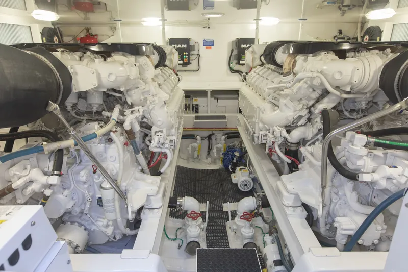 Slide: The Image of Viking 55 Convertible 2017 - 66