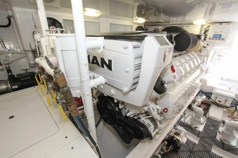 Slide: The Image of Viking 55 Convertible 2017 - 78