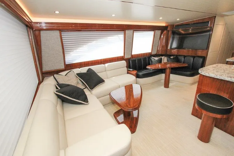 Slide: The Image of Viking 55 Convertible 2017 - 8