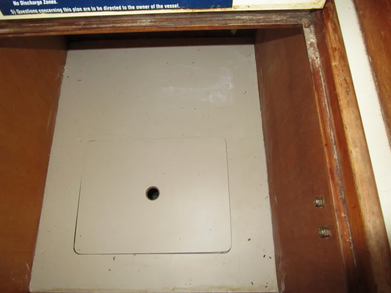 Slide: The Image of Island Packet 40 1996 - 44