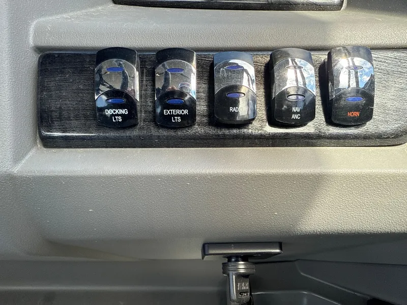 Slide: The Image of Avalon LSZ VRB25T 2025 - 19