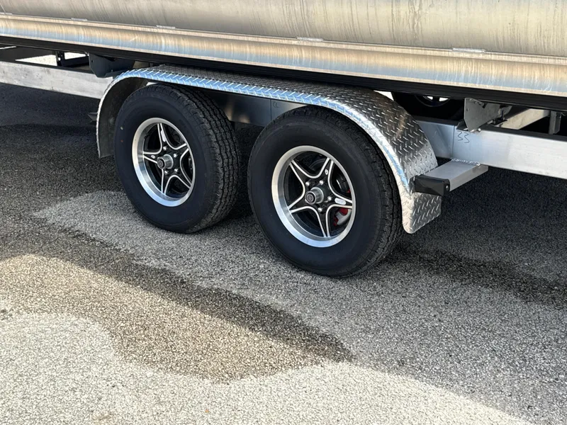 Slide: The Image of Avalon LSZ VRB25T 2025 - 7