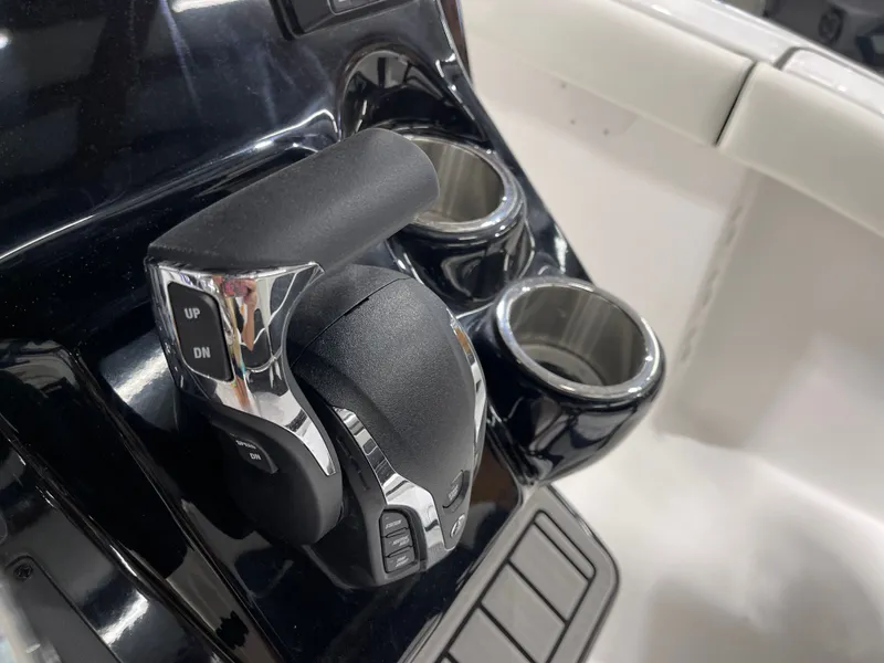 Slide: The Image of Tidewater 232 LXF 2025 - 21