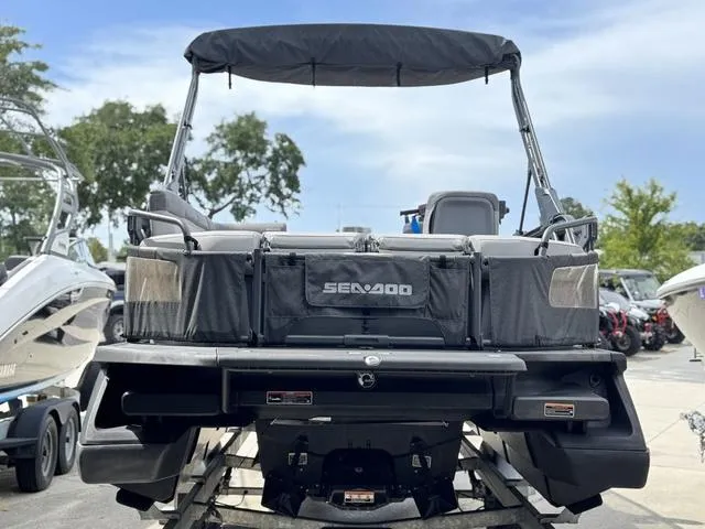 Slide: The Image of Sea-Doo Switch Sport 21 2023 - 6