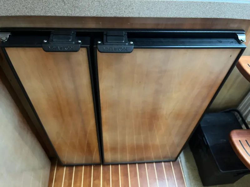 Slide: The Image of Regal Commodore 4260 2004 - 61