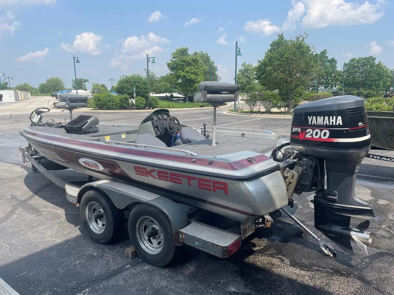 Skeeter ZX 200 1995 - Marine Source