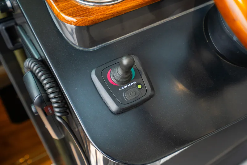 Slide: The Image of Tiara 38 LS 2024 - 16