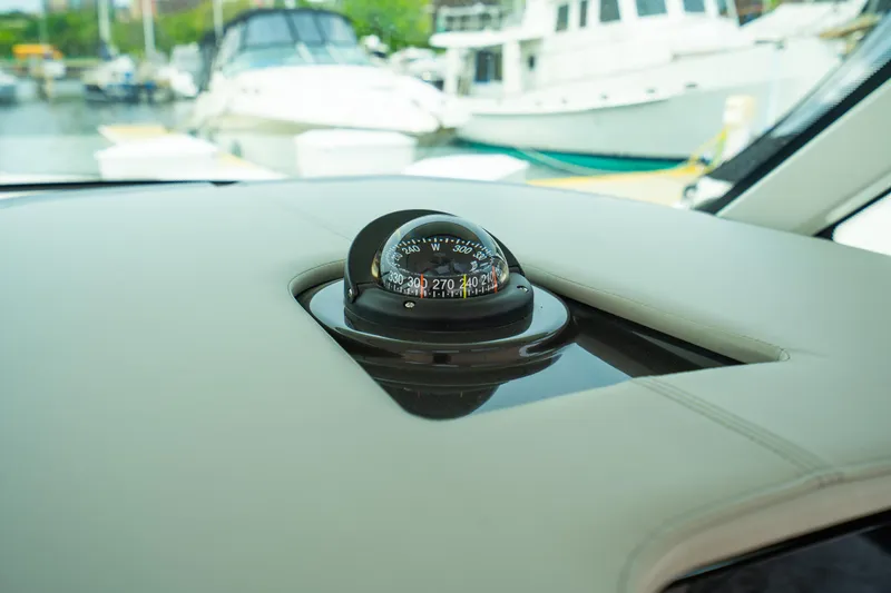 Slide: The Image of Tiara 38 LS 2024 - 19