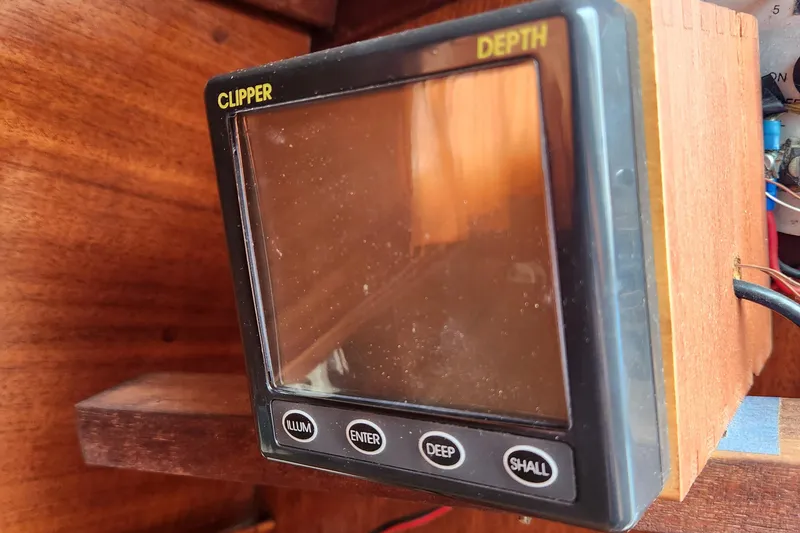 Slide: The Image of Clipper depth gauge on 1974 Hallberg-Rassy Rasmus 35 sailboat, wooden interior. - 41