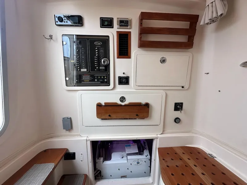 Slide: The Image of Grady-White Canyon 336 2019 - 27