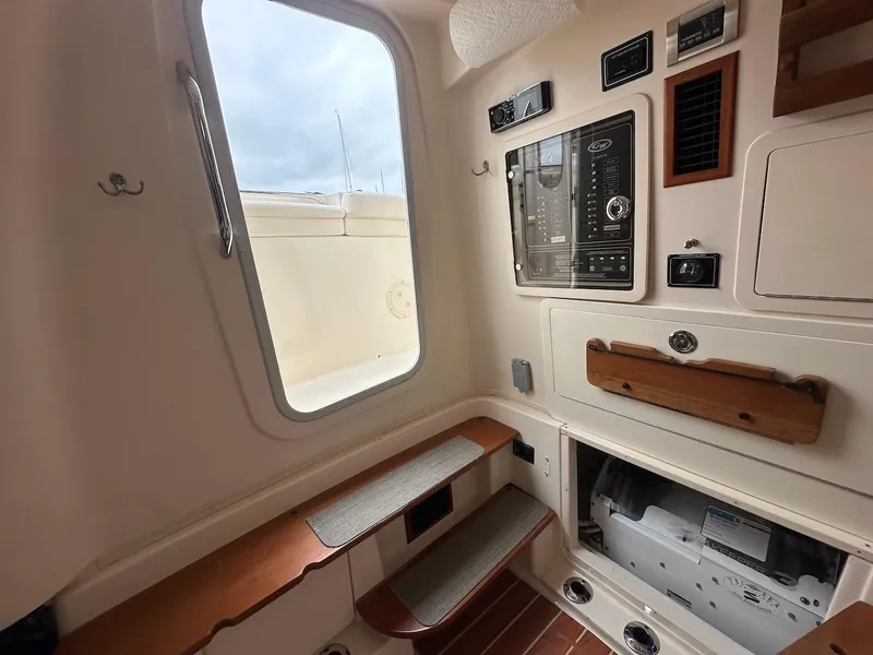 Slide: The Image of Grady-White Canyon 336 2019 - 29