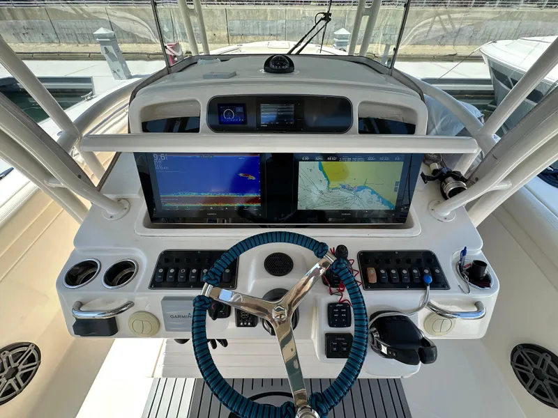 Slide: The Image of Grady-White Canyon 336 2019 - 9