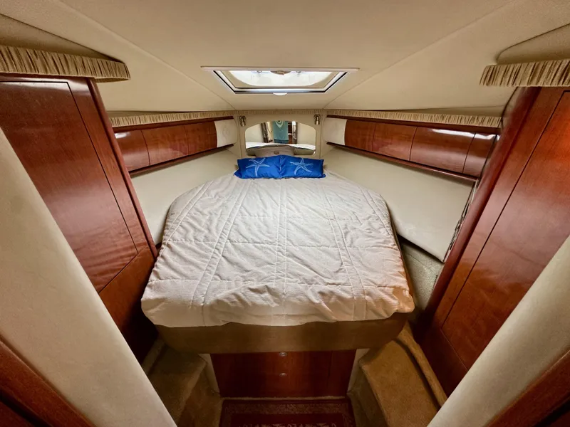 Slide: The Image of Sea Ray 44 Sundancer 2006 - 50