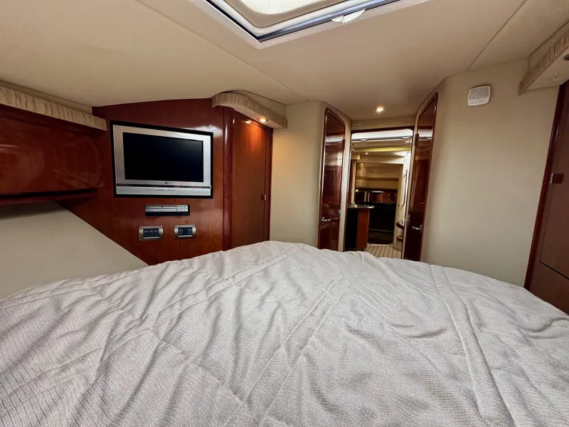 Slide: The Image of Sea Ray 44 Sundancer 2006 - 53