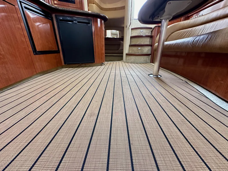Slide: The Image of Sea Ray 44 Sundancer 2006 - 63