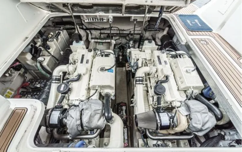 Slide: The Image of Sea Ray 44 Sundancer 2006 - 67