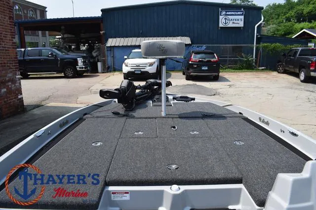 Slide: The Image of Bass Cat Puma STS 2025 - 11