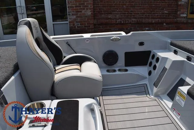 Slide: The Image of Bass Cat Puma STS 2025 - 25