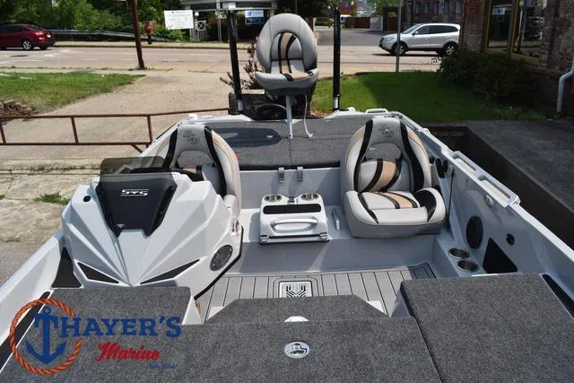 Slide: The Image of Bass Cat Puma STS 2025 - 38