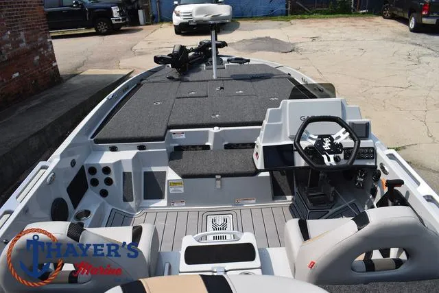 Slide: The Image of Bass Cat Puma STS 2025 - 48