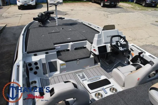 Slide: The Image of Bass Cat Puma STS 2025 - 49