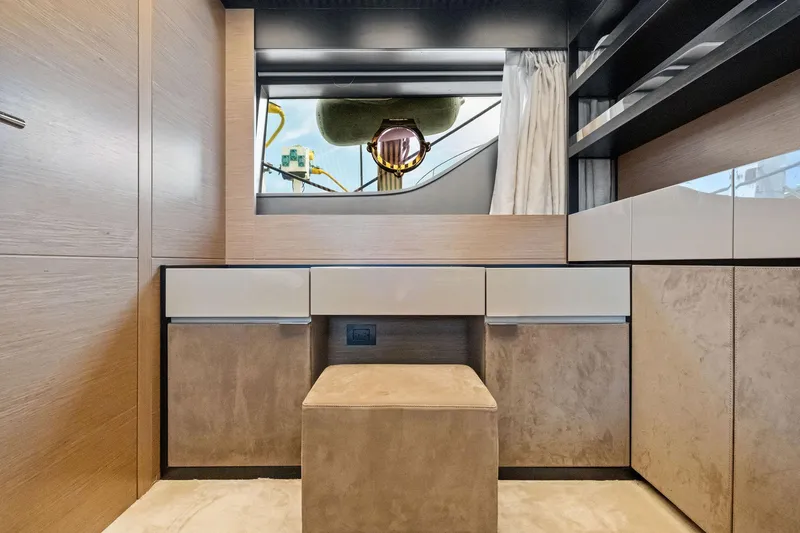 Slide: The Image of Ferretti 780 2018 - 50
