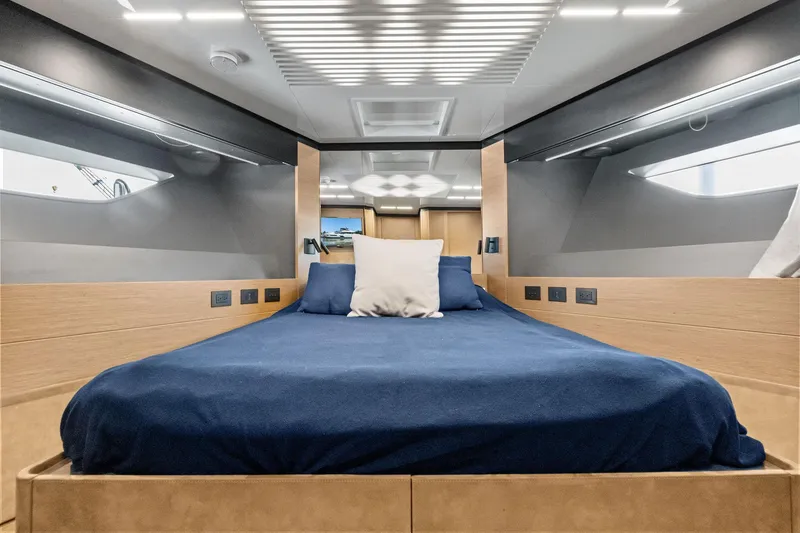 Slide: The Image of Ferretti 780 2018 - 56