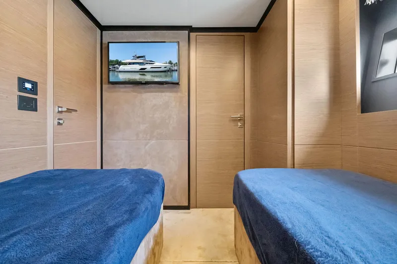 Slide: The Image of Ferretti 780 2018 - 65