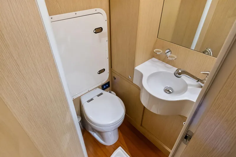 Slide: The Image of Ferretti 780 2018 - 83