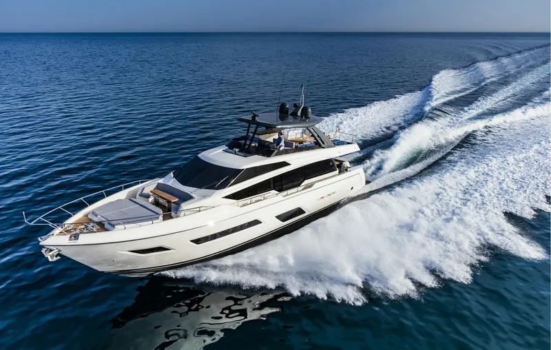 Slide: The Image of Luxurious 2018 Ferretti Yachts 780 cruising on open sea, creating dynamic water trails. - 9