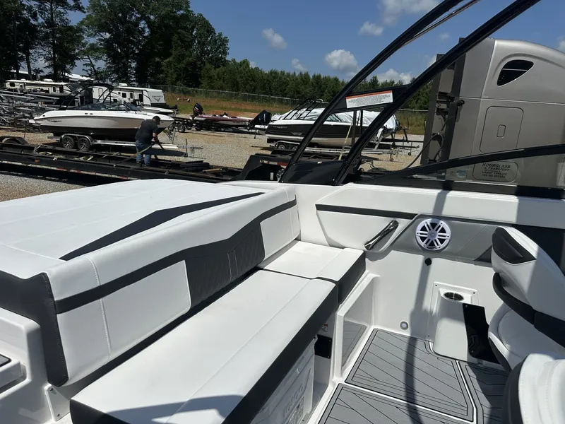 Slide: The Image of Monterey M-22 2025 - 8