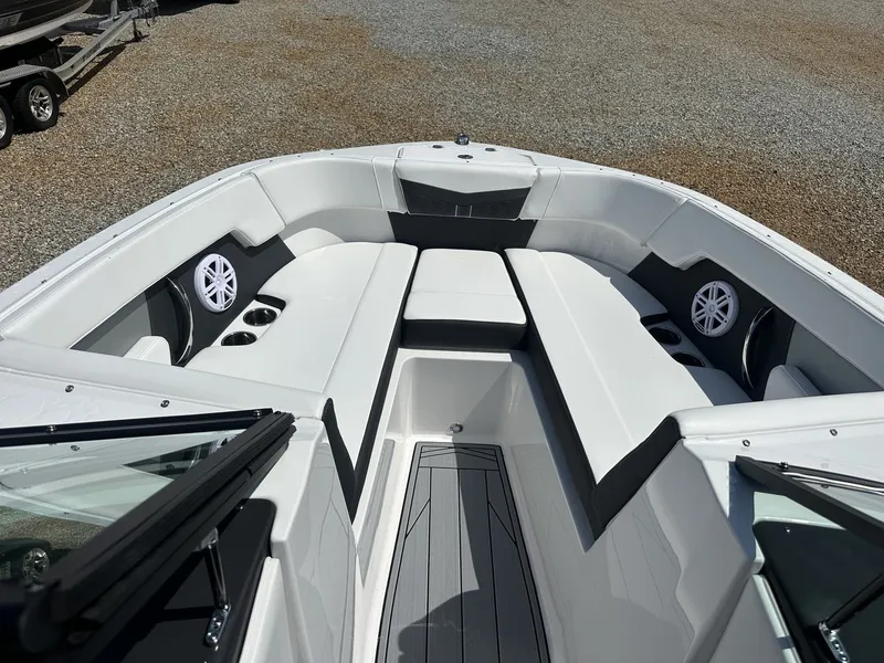 Slide: The Image of Monterey M-22 2025 - 10