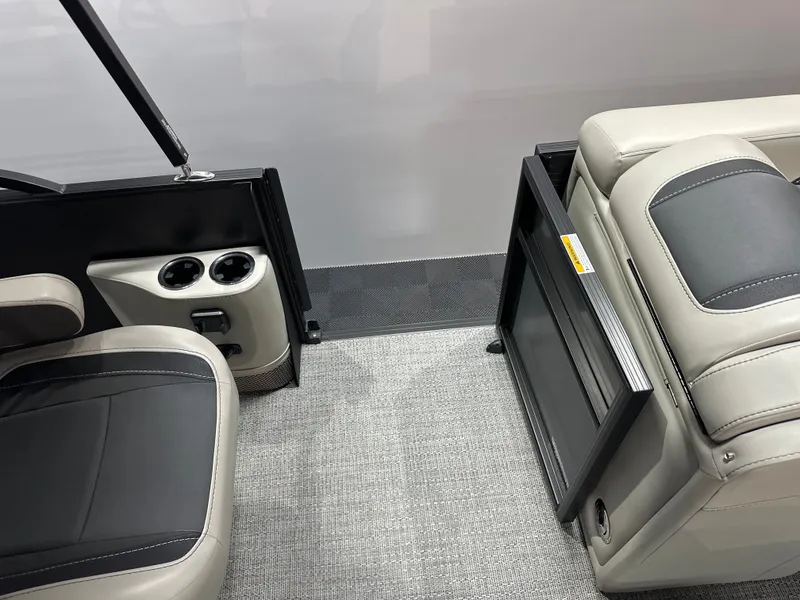 Slide: The Image of Barletta Cabrio 24UC 2026 - 18