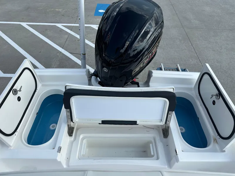 Slide: The Image of Tidewater 2210CB 2025 - 23