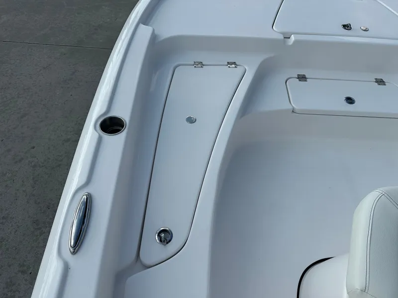 Slide: The Image of Tidewater 2210CB 2025 - 27