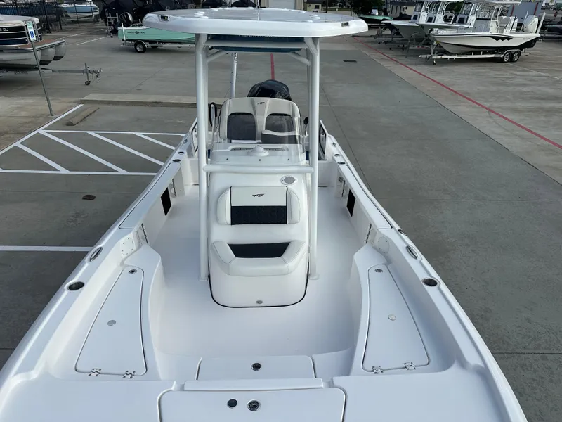 Slide: The Image of Tidewater 2210CB 2025 - 35