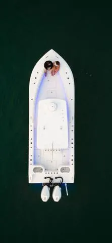 Slide: The Image of Sea Hunter 28 Floridian 2023 - 3