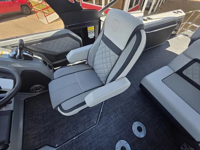 Slide: The Image of Aqua AP255CBE 2026 - 25